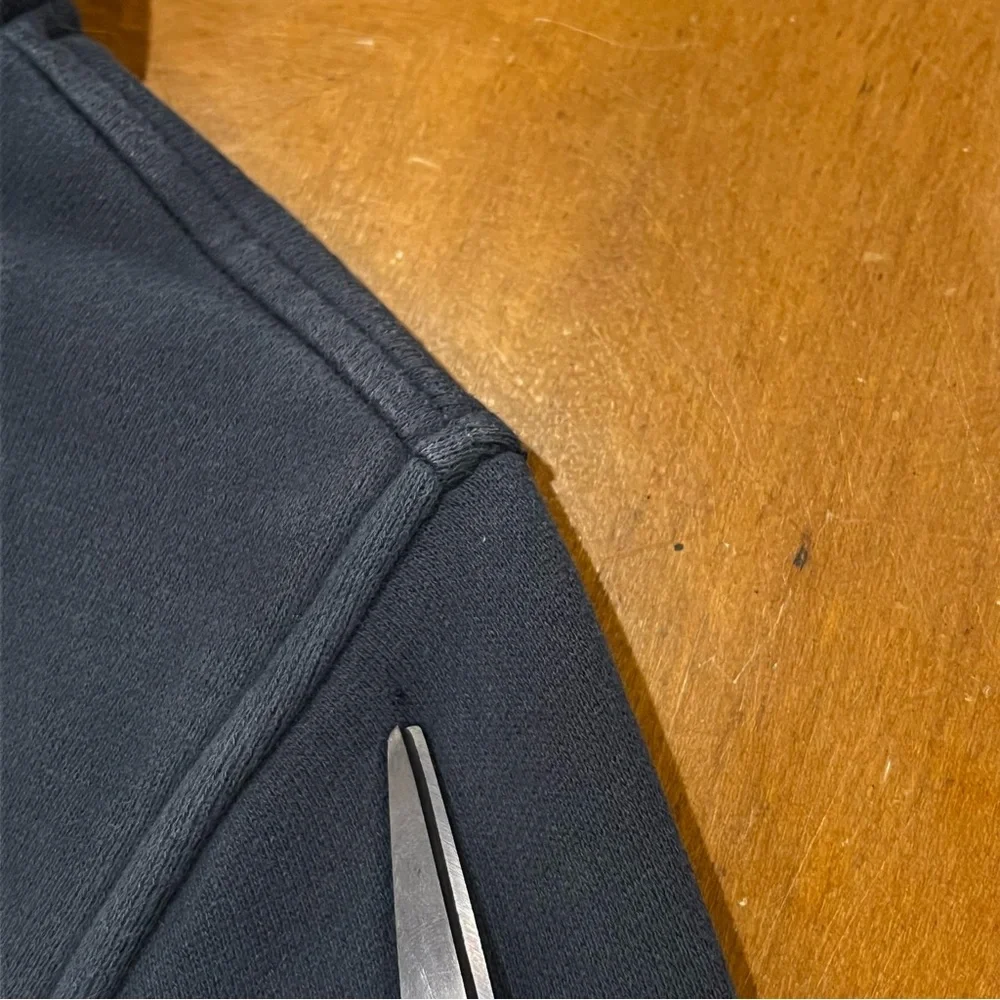 Lululemon Women’s Fleece Be True Jacket Inkwell Blue Size 8 Relaxed Fit Soft
